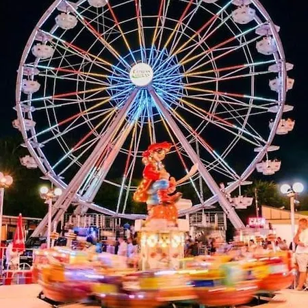 Luxe Mamaia
